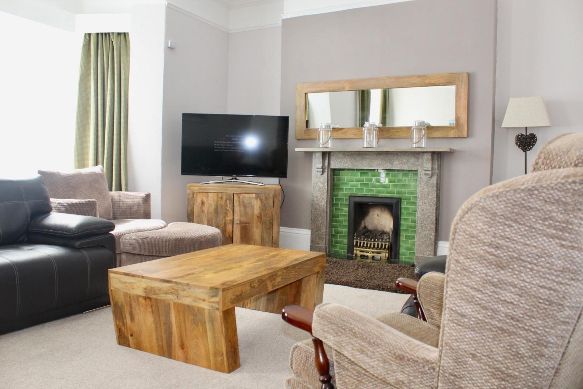 Tidesreach Filey, Sleeps 13, Close To Beach 외부 사진